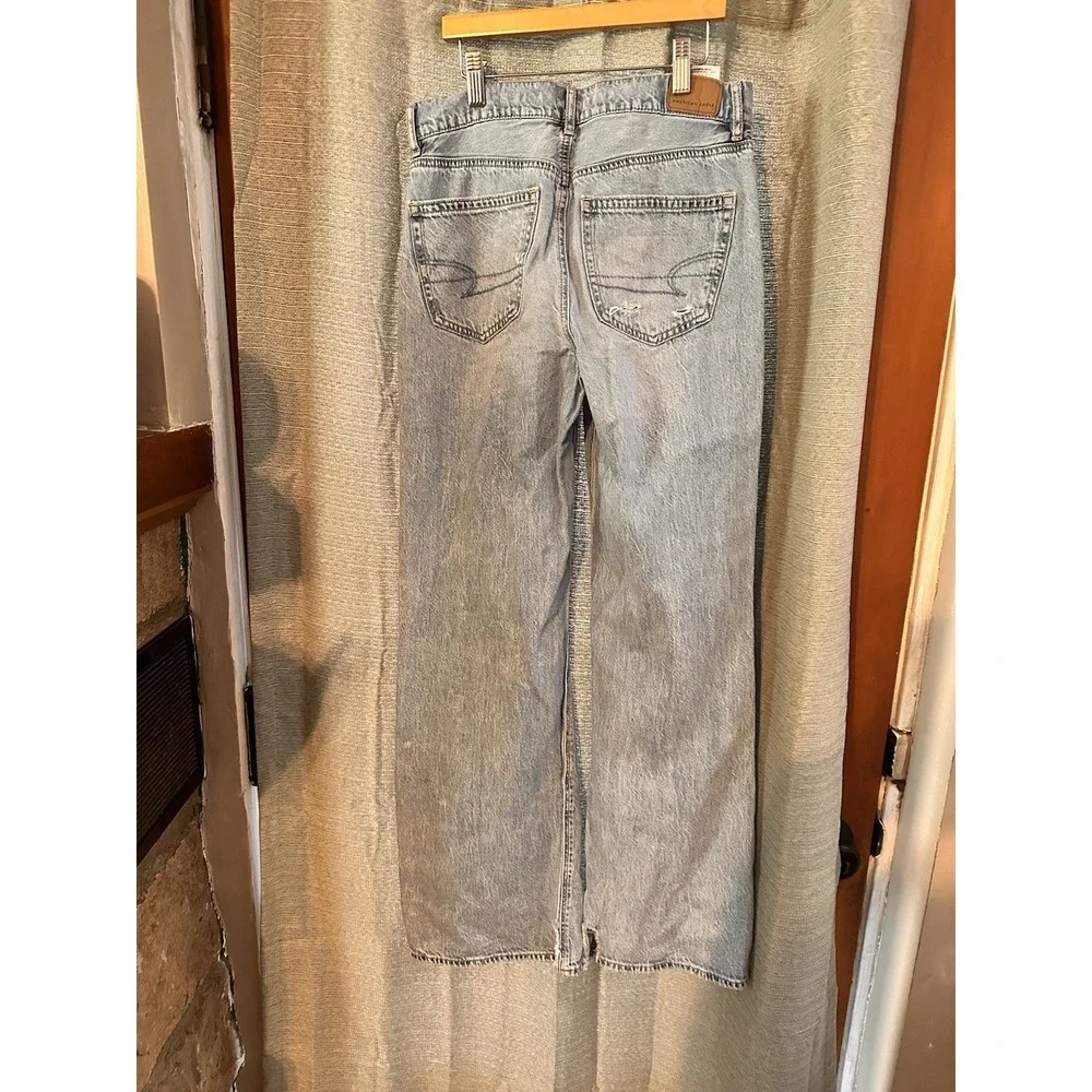 American Eagle Baggy Wide Leg Jeans Size 00 Super High Rise Destroyed Light Wash